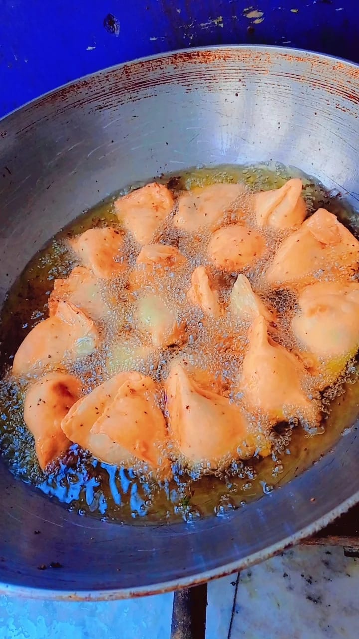 Crispy Evening Samosa Snacks